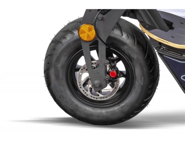 Velocifero MAD 1000W 48V Electric Scooter with Hub Motor - Image 6